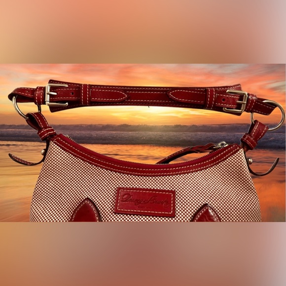 Dooney & Bourke Lucy Red Leather & Check Canvas Shoulder Bag EUC NO CALLOUTS - Picture 11 of 15